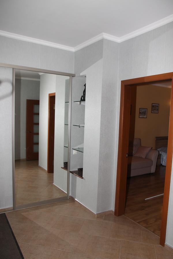 U Very Apartment Gomel Exterior photo